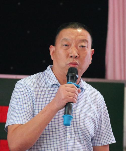 大荔果农果品合作社召开秋季农业技术交流会让农民受益匪浅