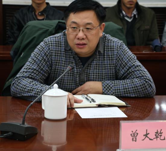 王峰副校长致辞技术交流会议现场